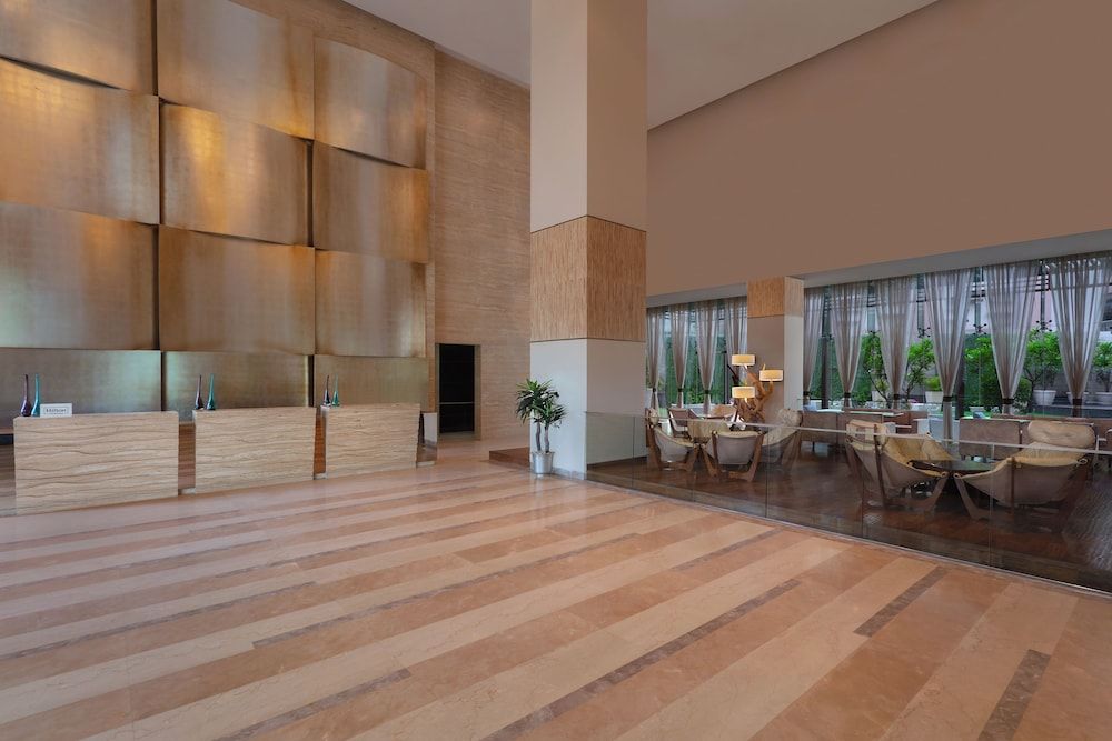 DoubleTree by Hilton Gurugram Baani Square 3