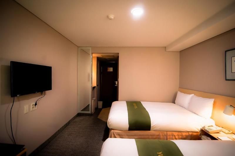 Yoido (Yeouido) Hotel 2
