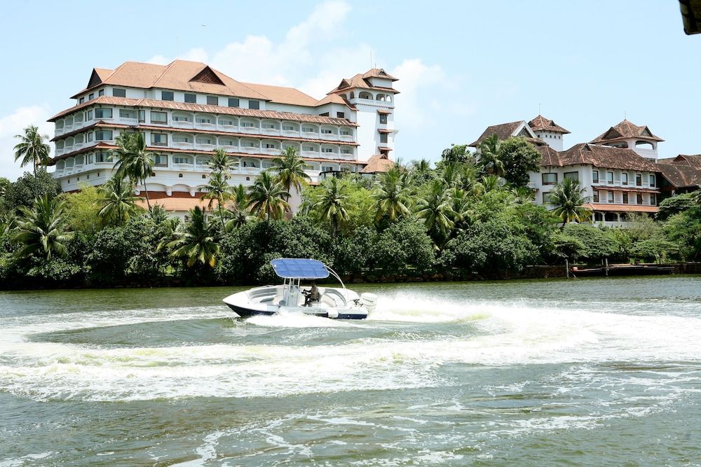 The Leela Ashtamudi, A Raviz Hotel 1