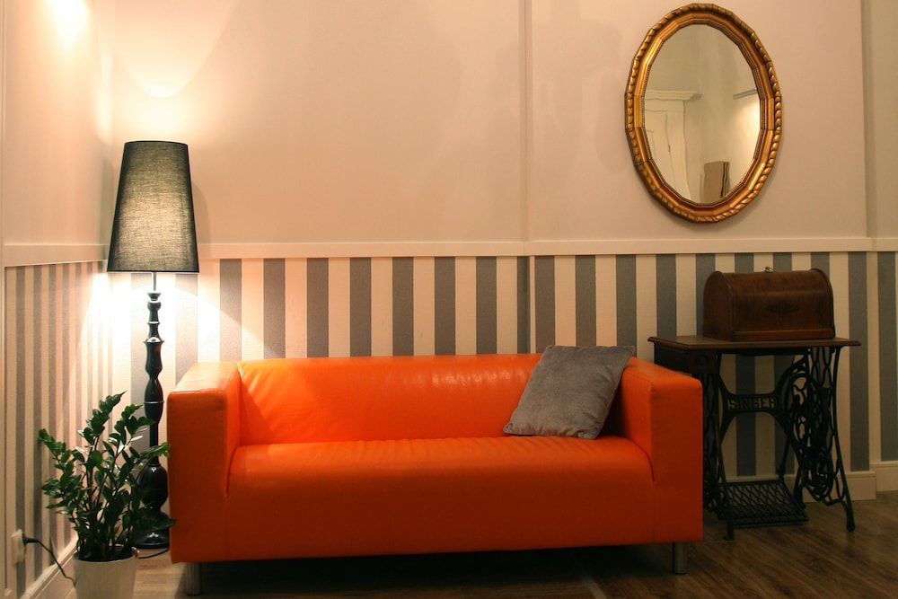 Blooms Inn & Apartments 2