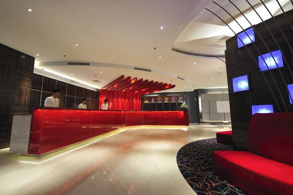 Ming Garden Hotel and Residences 3