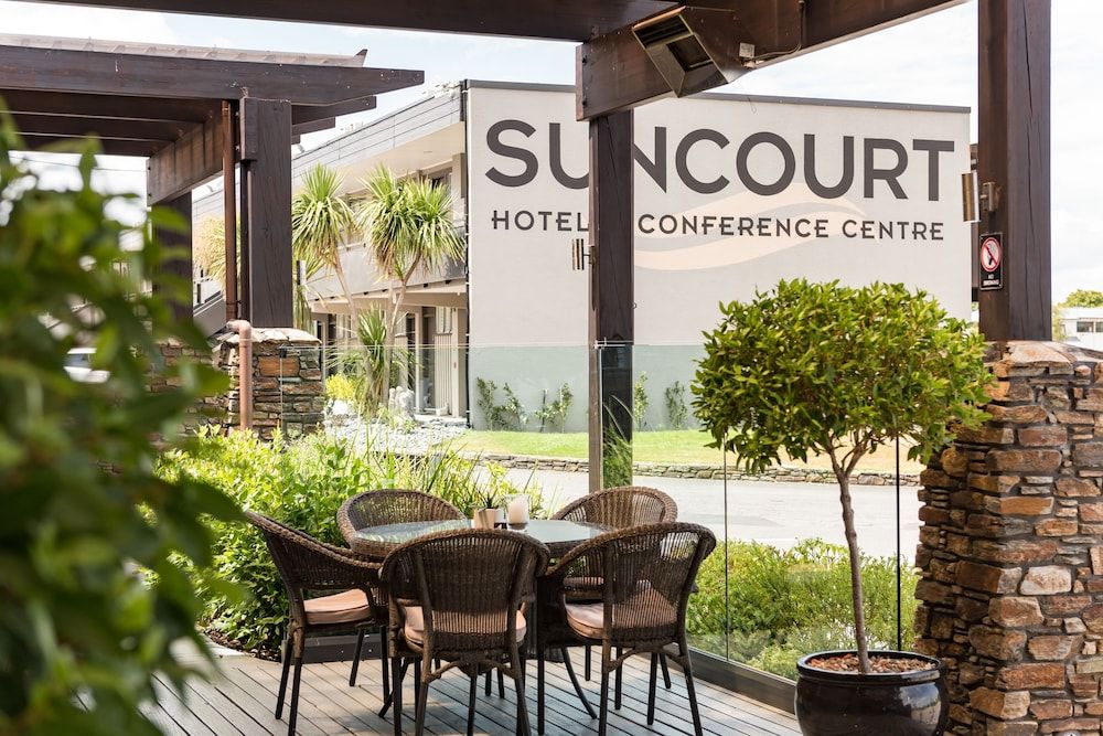 Suncourt Hotel & Conference Centre 1
