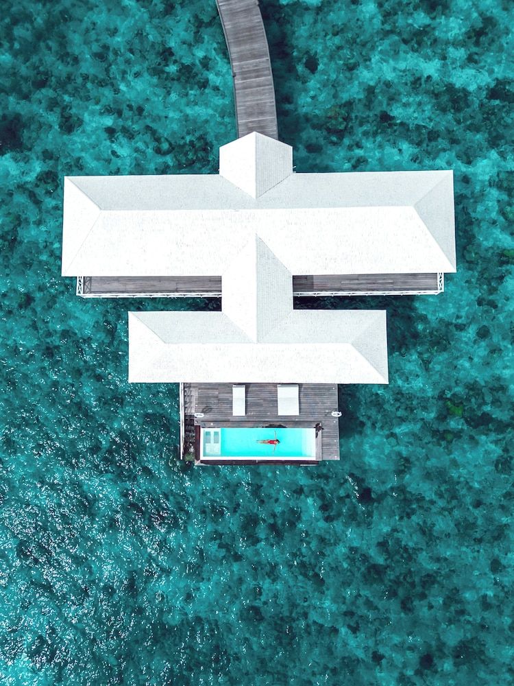 Diamonds Thudufushi Maldives Resort & Spa 2