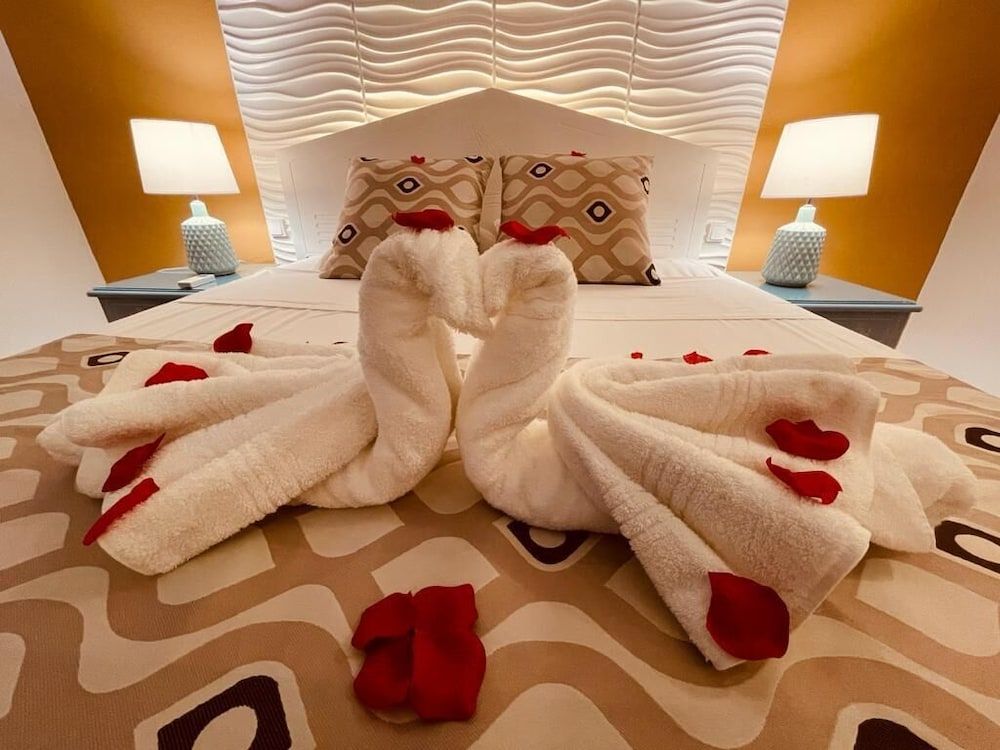 Tropicana Suites 2