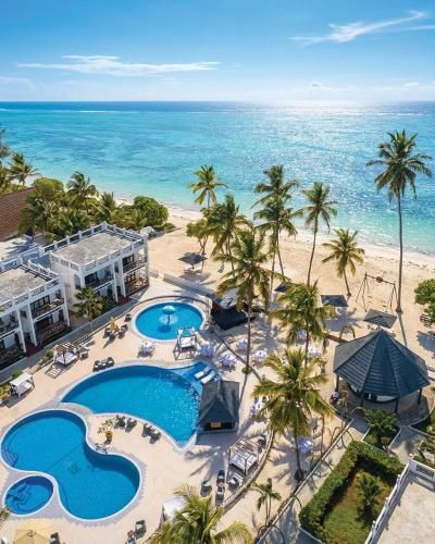 Protels La Plage Resort 4 estrellas en Bwejuu