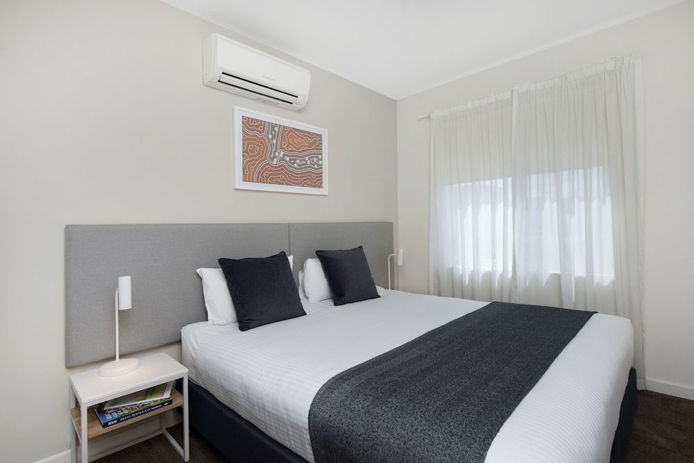Quest Mawson Lakes 3
