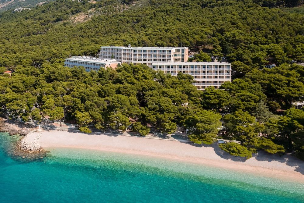 Bluesun Hotel Marina 4 estrelas em Brela