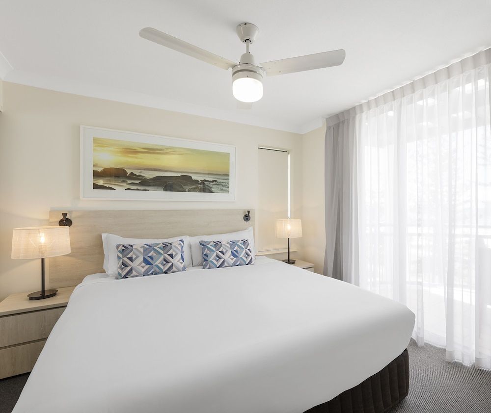Oaks Gold Coast Calypso Plaza Suites 3