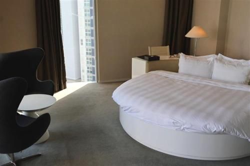 BREEV GWANGJU by LOTTE HOTELS, formerly Ramada Plaza by Wyndham Gwangju 2