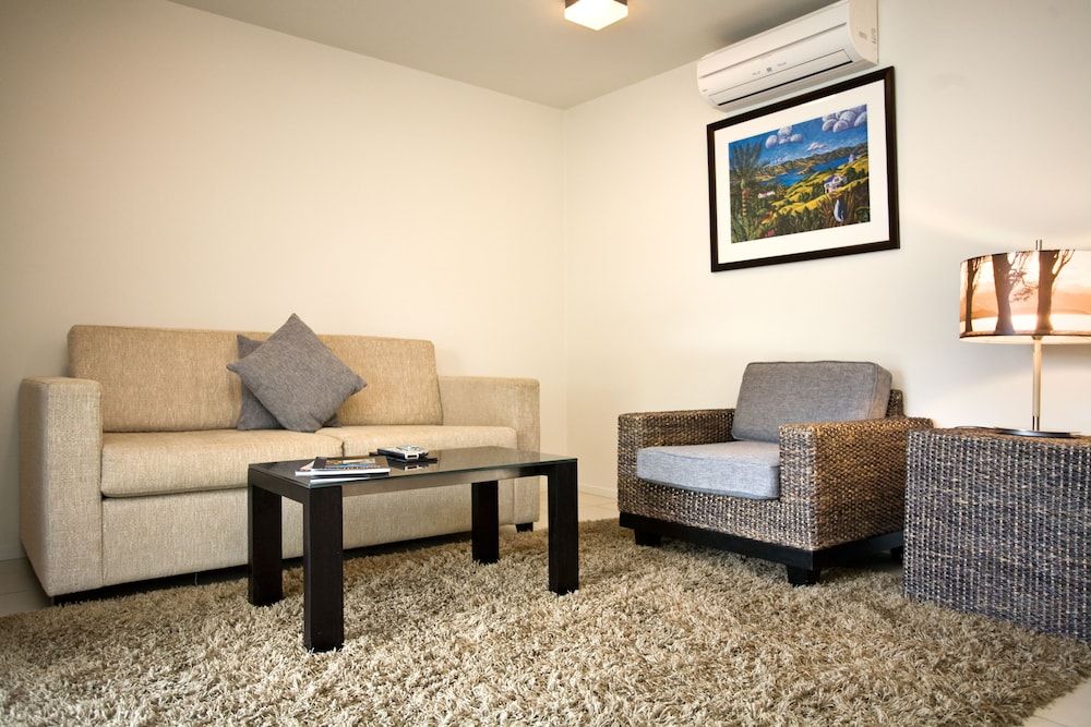 Sea Spray Suites - Heritage Collection 3