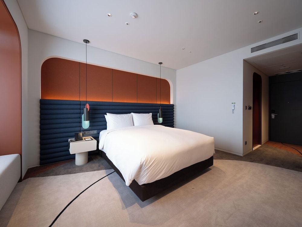 ENFORD Hotel 3