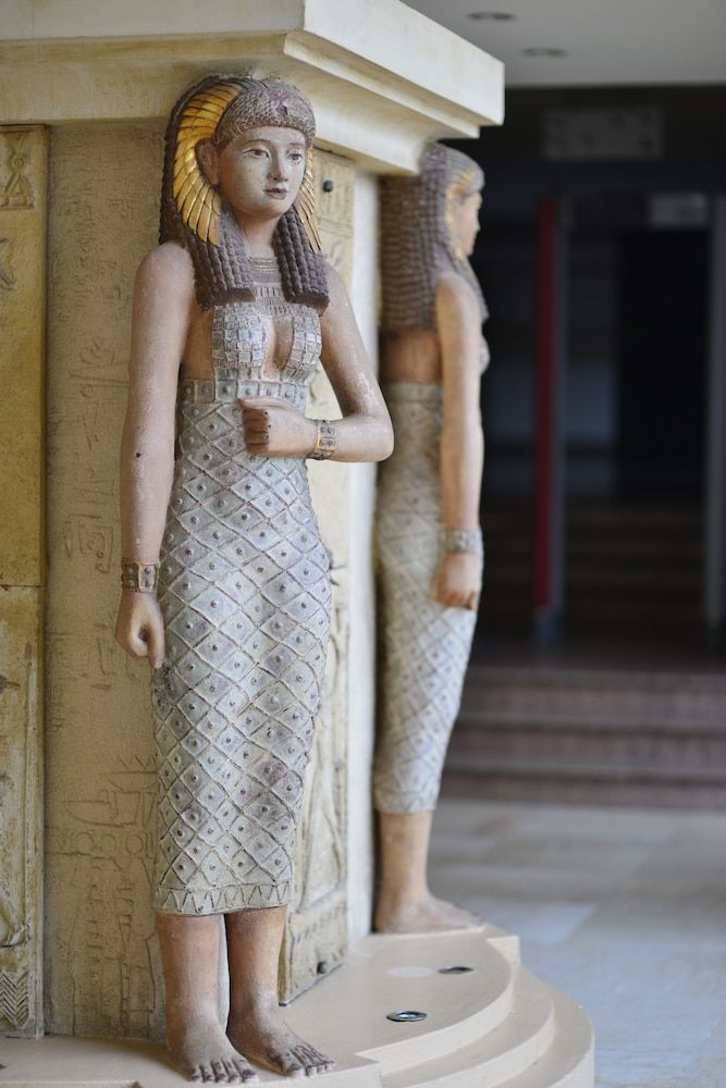 Hilton Cairo Grand Nile 3