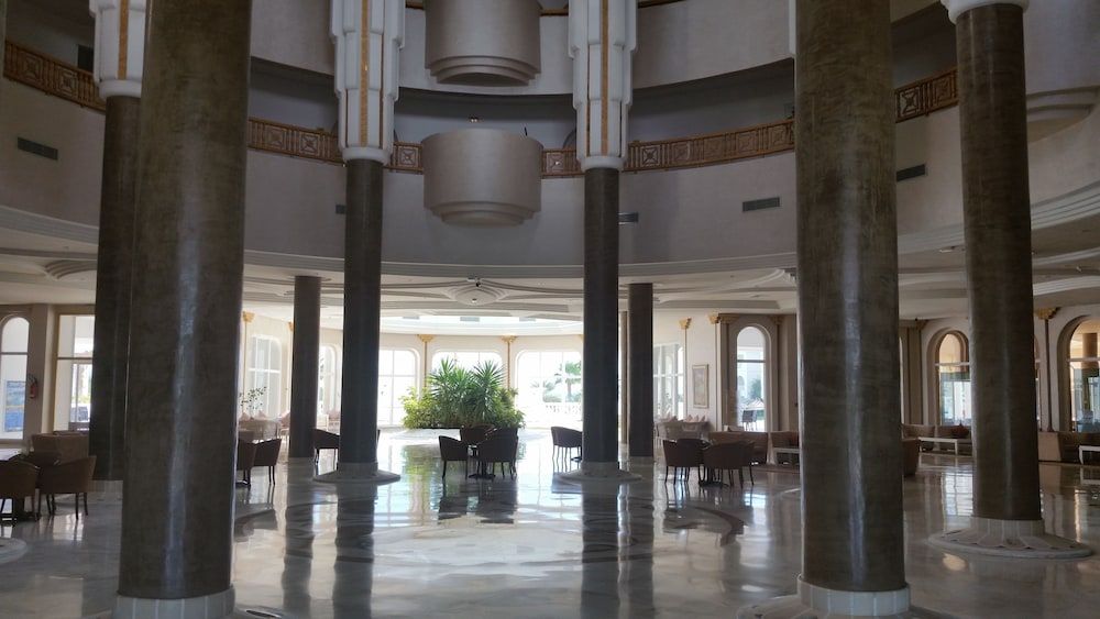 Golden Tulip Taj Sultan Resort 3