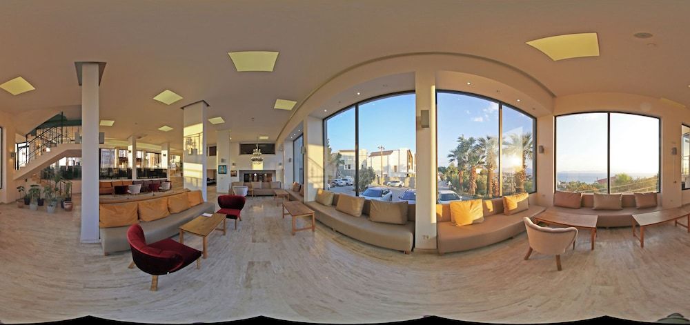 Neopol Hotel Deluxe 3