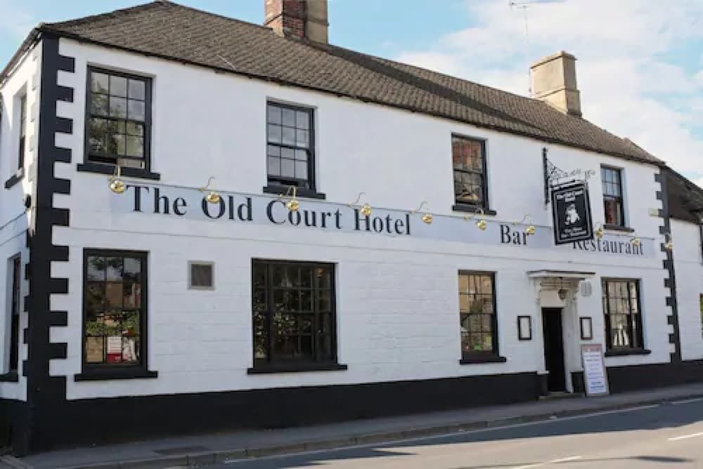 The Old Court Hotel 3 estrelas em Witney