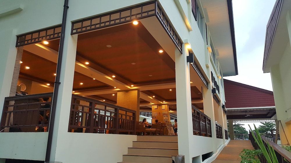 PP Charlie Beach Resort 3