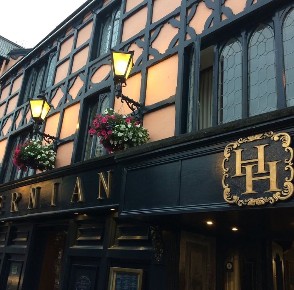 Hibernian Hotel & Leisure Centre 2