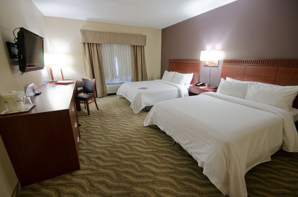 Canad Inns Destination Centre Garden City 3