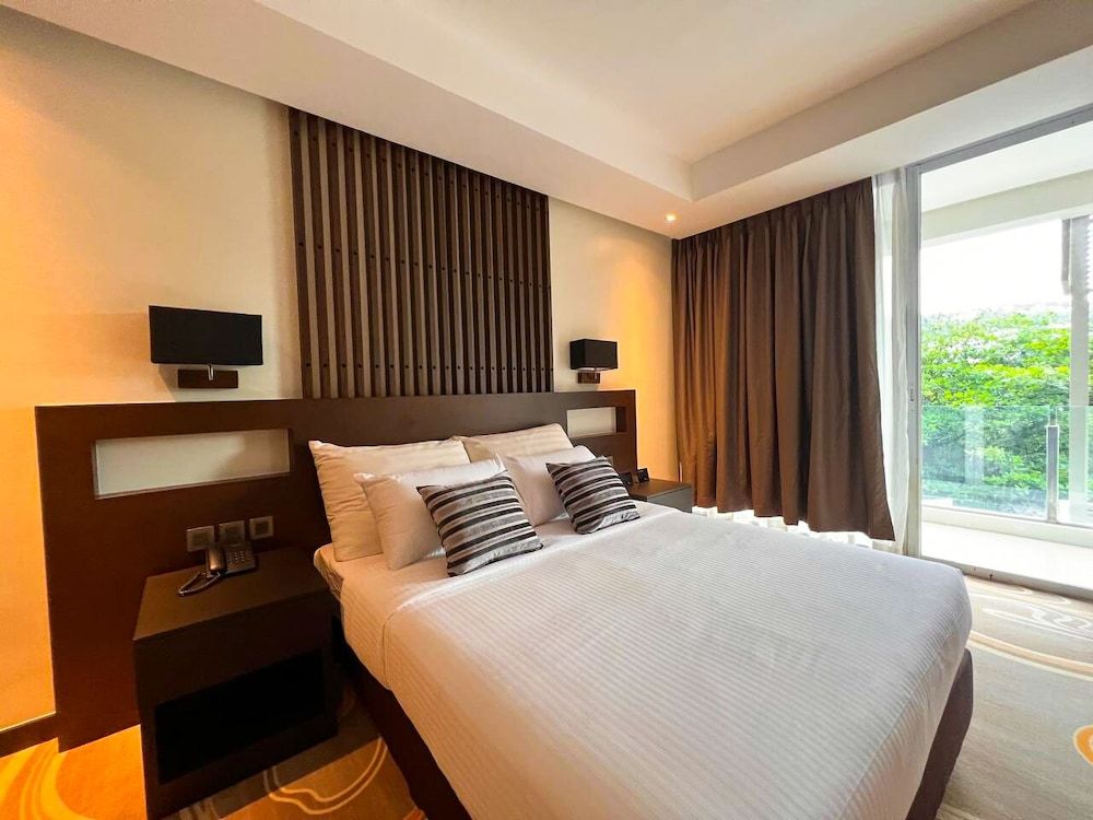 The Oriental Legazpi 3