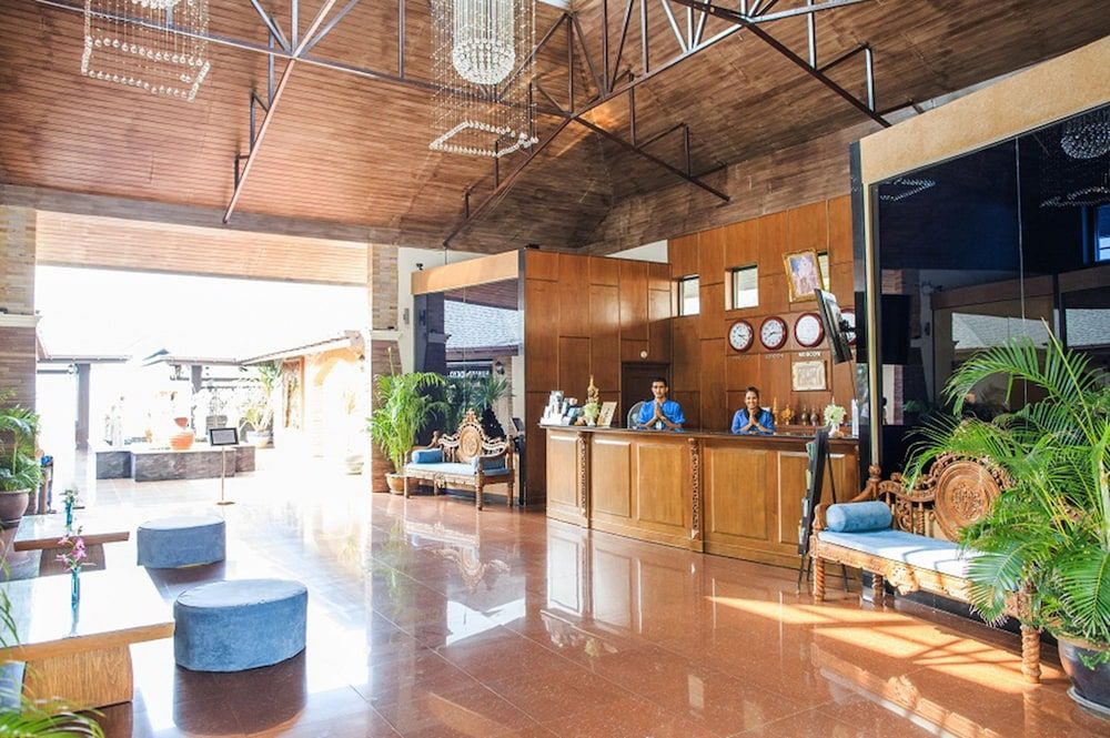 Sea Valley Hotel and Spa (SHA Extra+) 2