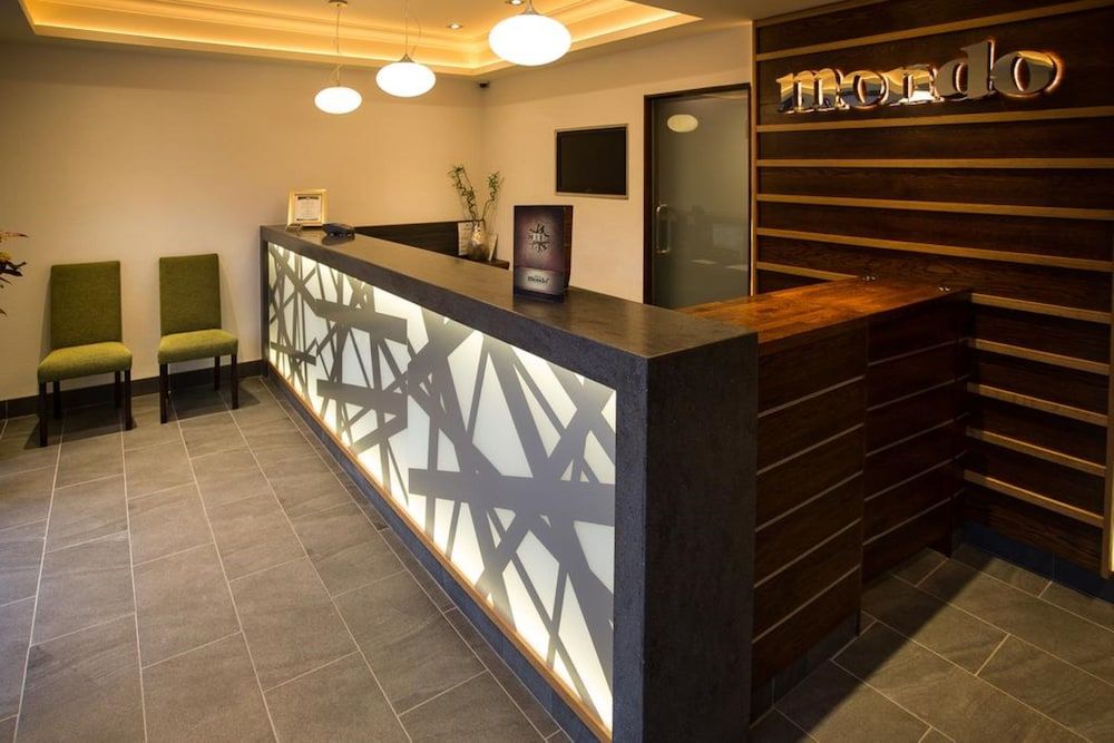 Mondo Hotel 2