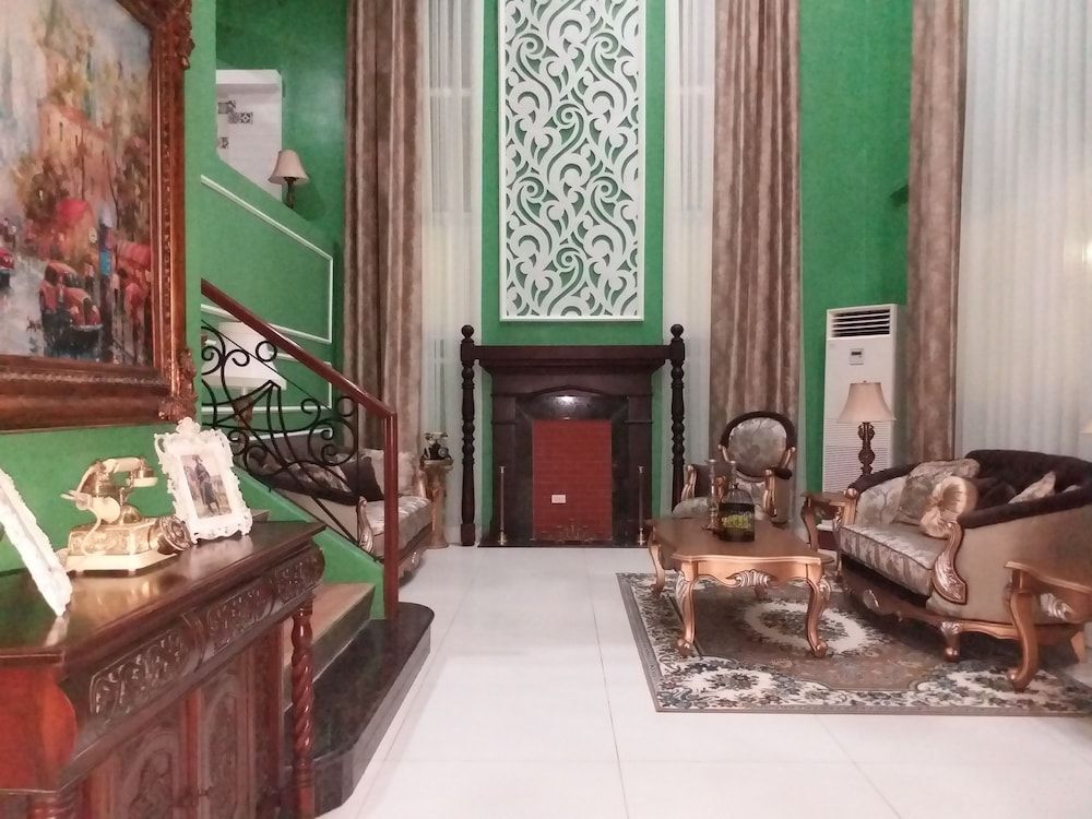 Lee Boutique Hotel 2