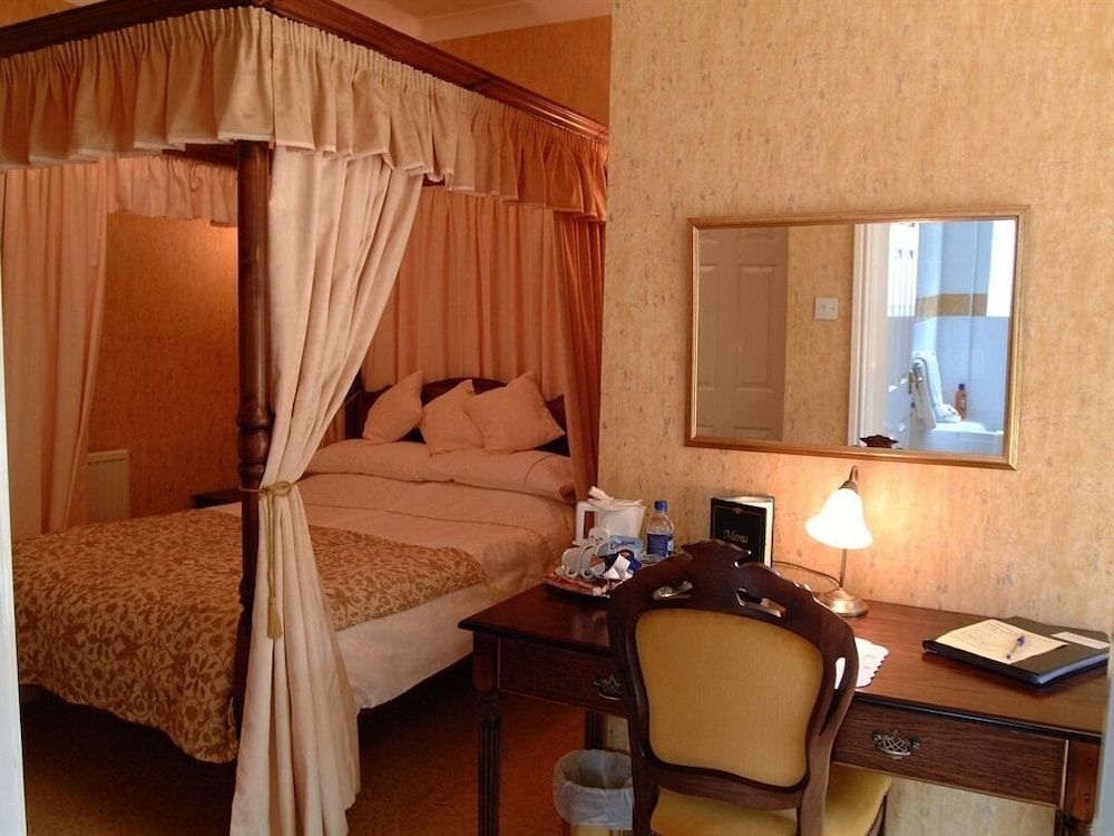 Rosedene Guesthouse 2