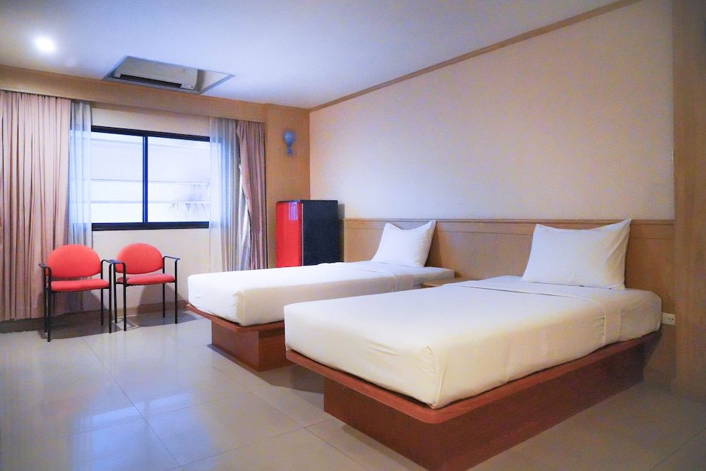 DT Hotel Pratunam (Dream Town) 3