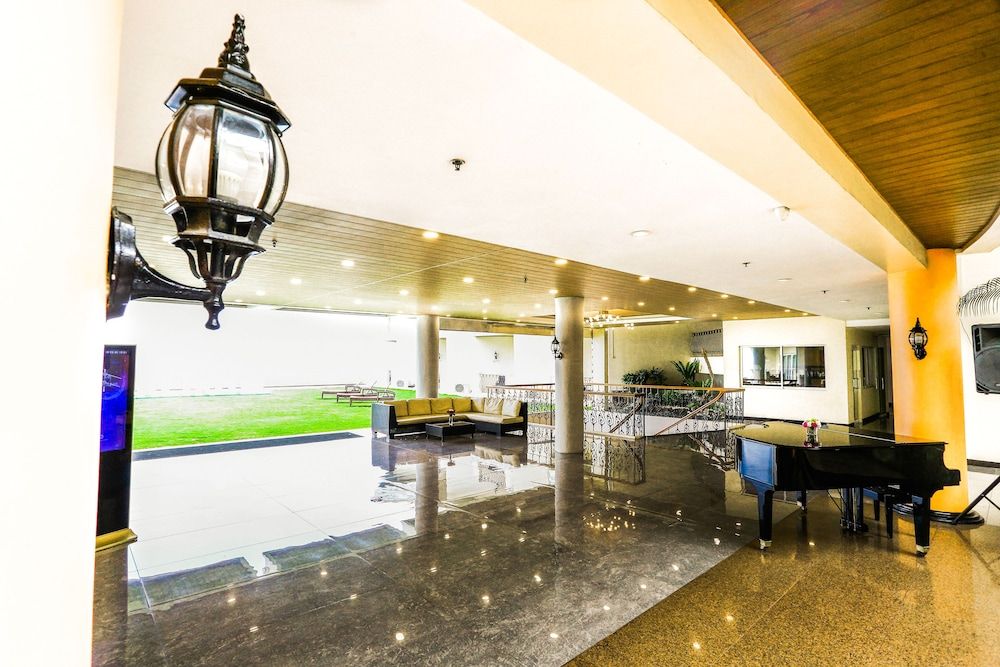 The Lake Hotel Tagaytay 3