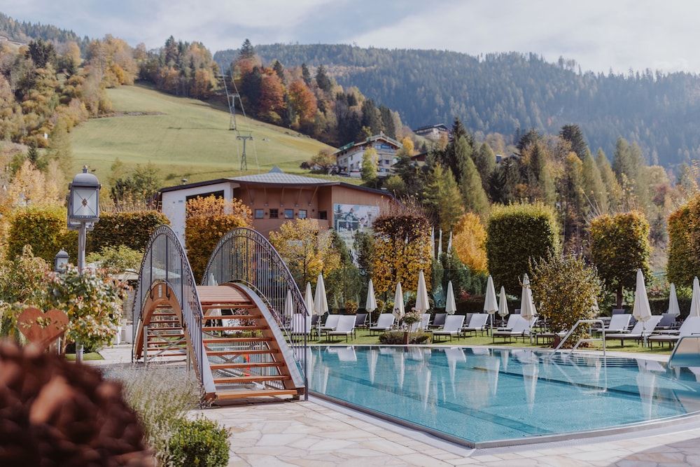 Verwöhnhotel Berghof 1