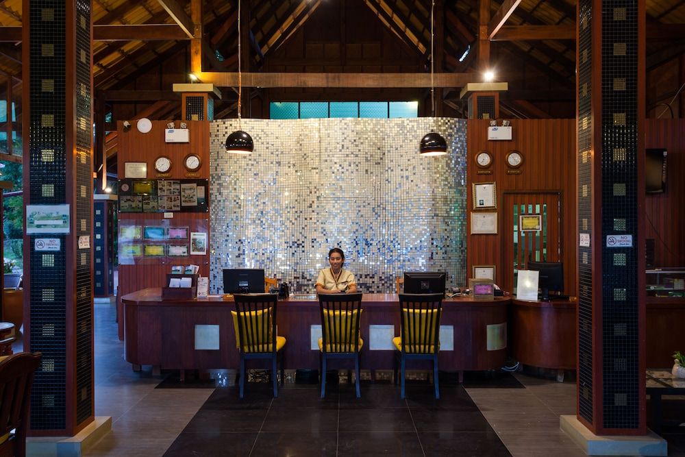 Phi Phi Natural Resort 3