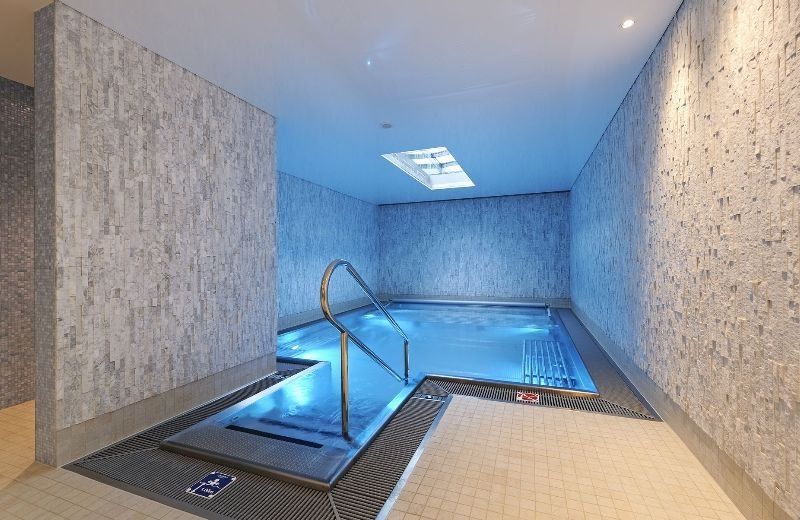 Wellness- & Spa Hotel Ermitage 2