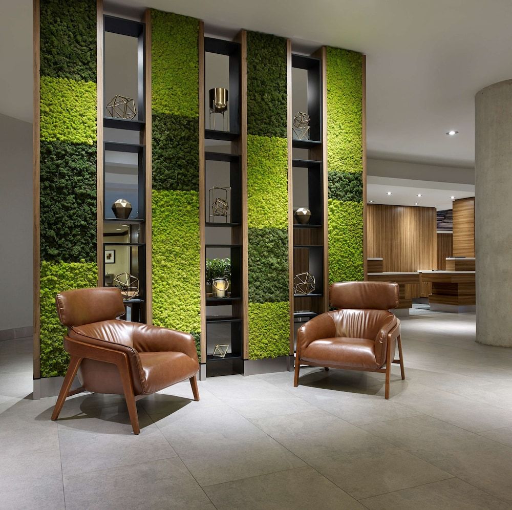 Hilton Garden Inn Toronto Airport 3