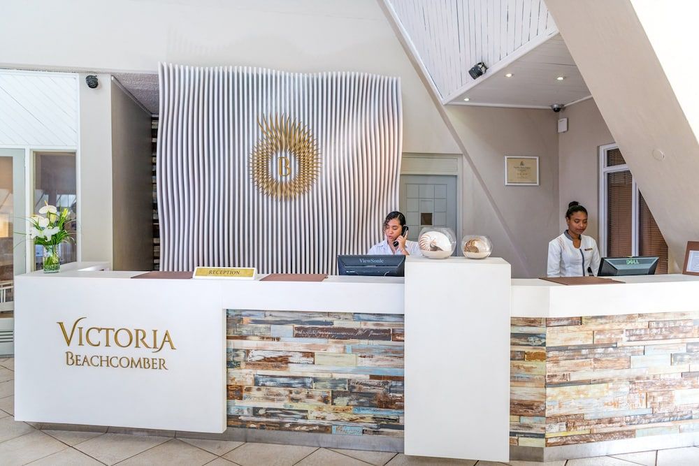 Victoria Beachcomber Resort & Spa 2