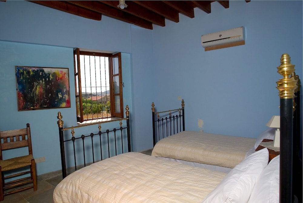 Porfyrios Country House 2