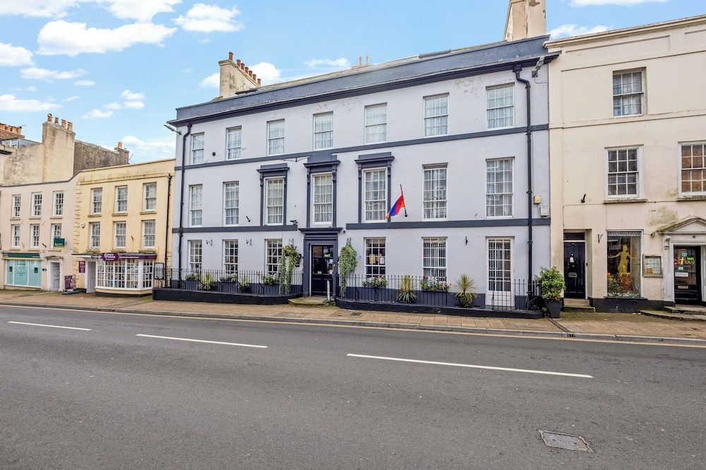 Sleeping Bear Hotel Dorchester 3 estrellas en Dorchester