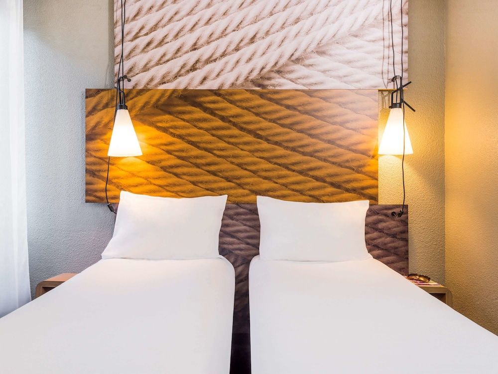 ibis Zurich Messe Airport 3