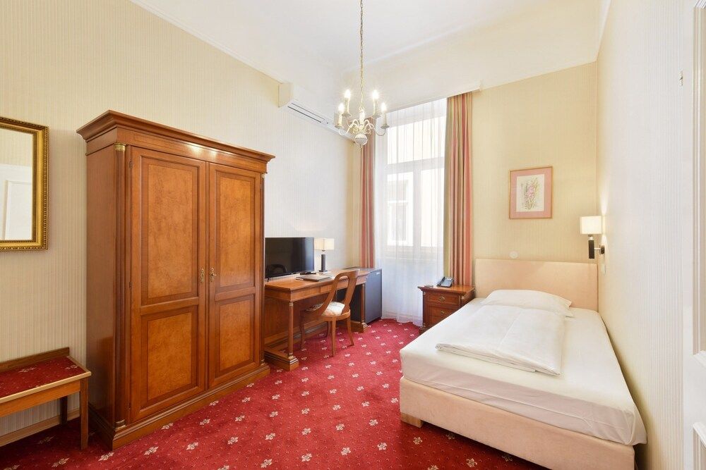 Palais Hotel Erzherzog Johann 3