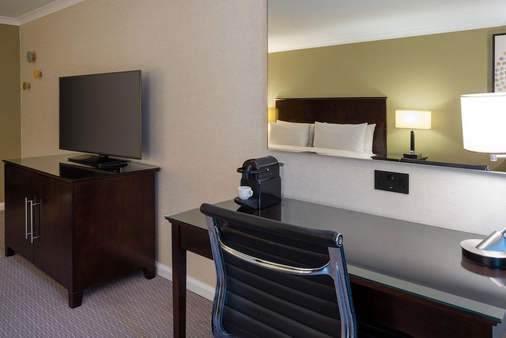 Delta Hotels Manchester Airport 3