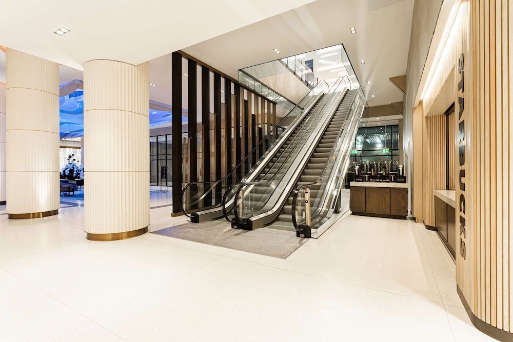 Hilton Niagara Falls/Fallsview Hotel & Suites 2