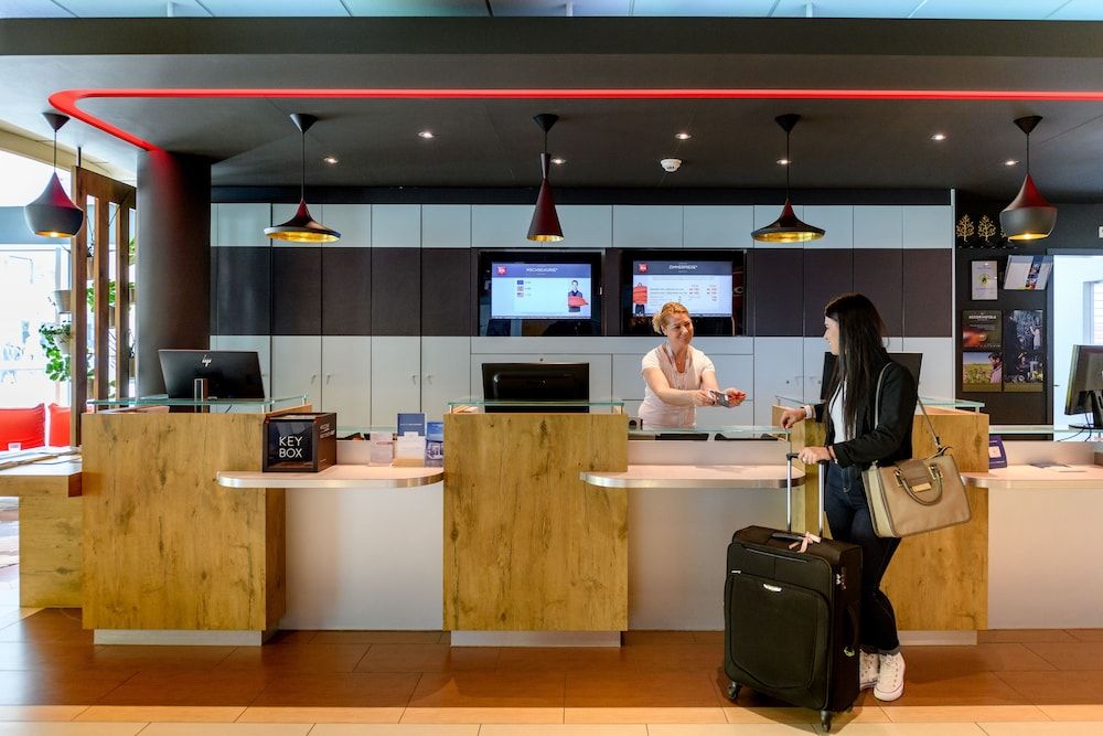 ibis Zurich City West 2