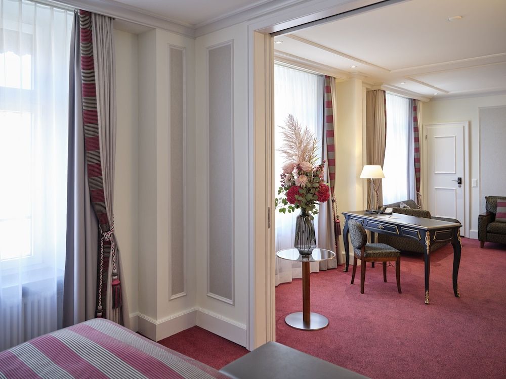 Hotel Schweizerhof Zürich 3