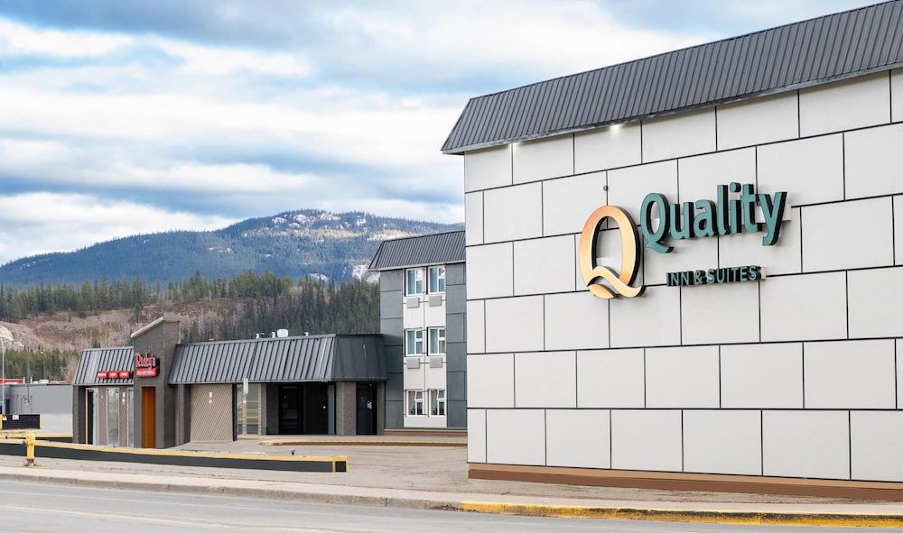 Quality Inn & Suites 2 étoiles à Whitehorse