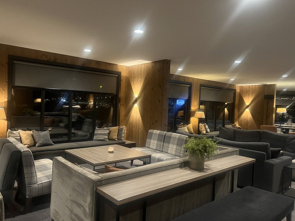 Grand Hotel Skei - Unike Hoteller 3