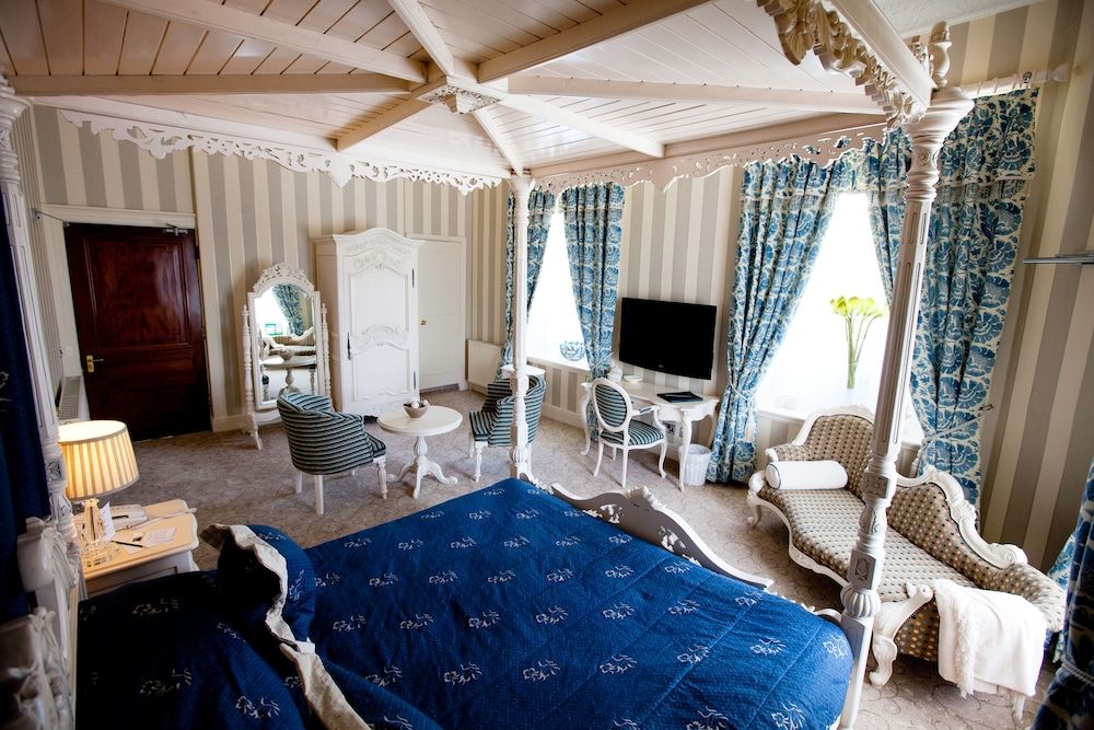 Ringwood Hall Hotel & Spa 2