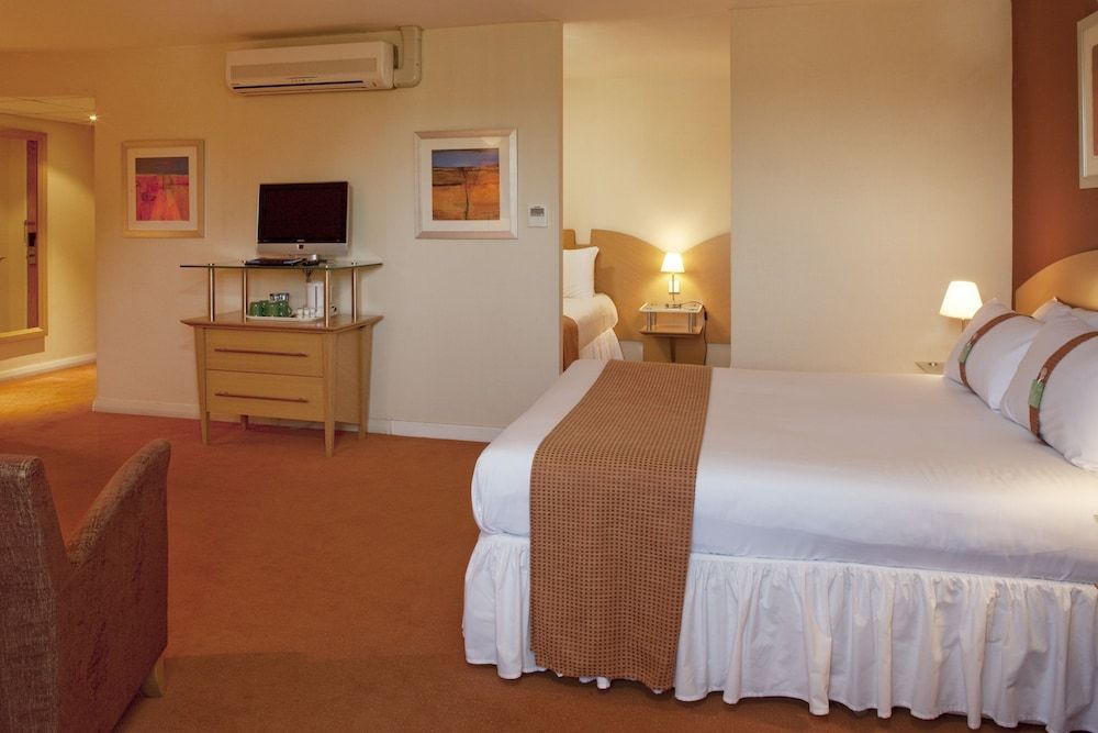 Holiday Inn Ashford North A20 3