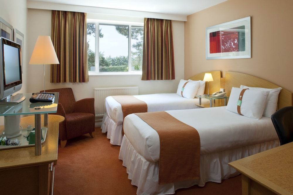 Holiday Inn Ashford North A20 2