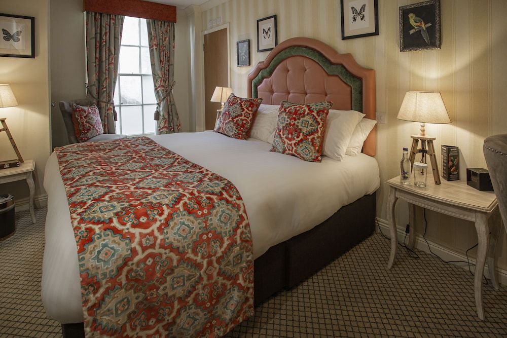 The White Horse Hotel, Romsey, Hampshire 3