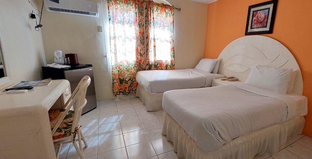 Seaview Beach Hotel 3