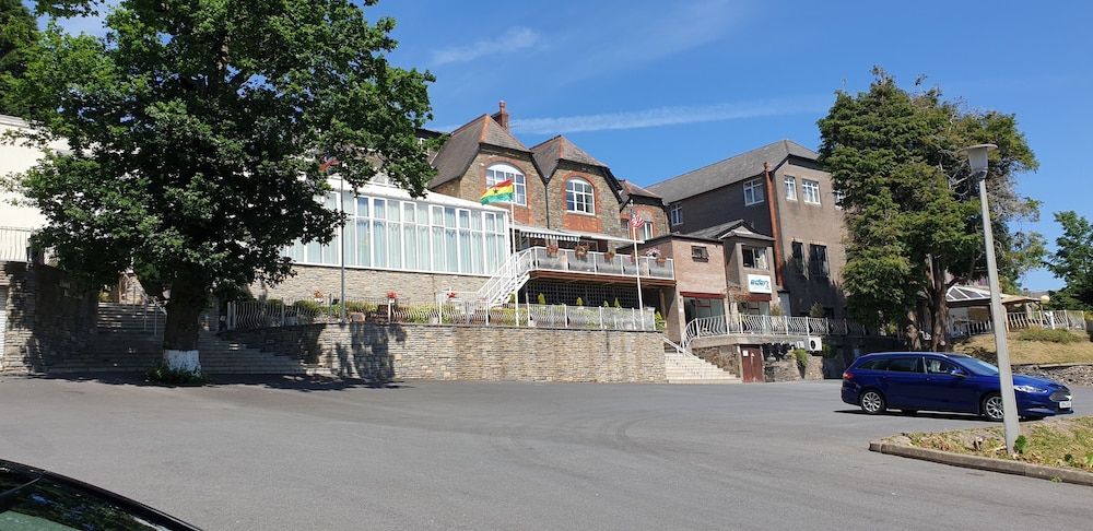 The Diplomat Hotel and Spa 3 estrelas em Llanelli